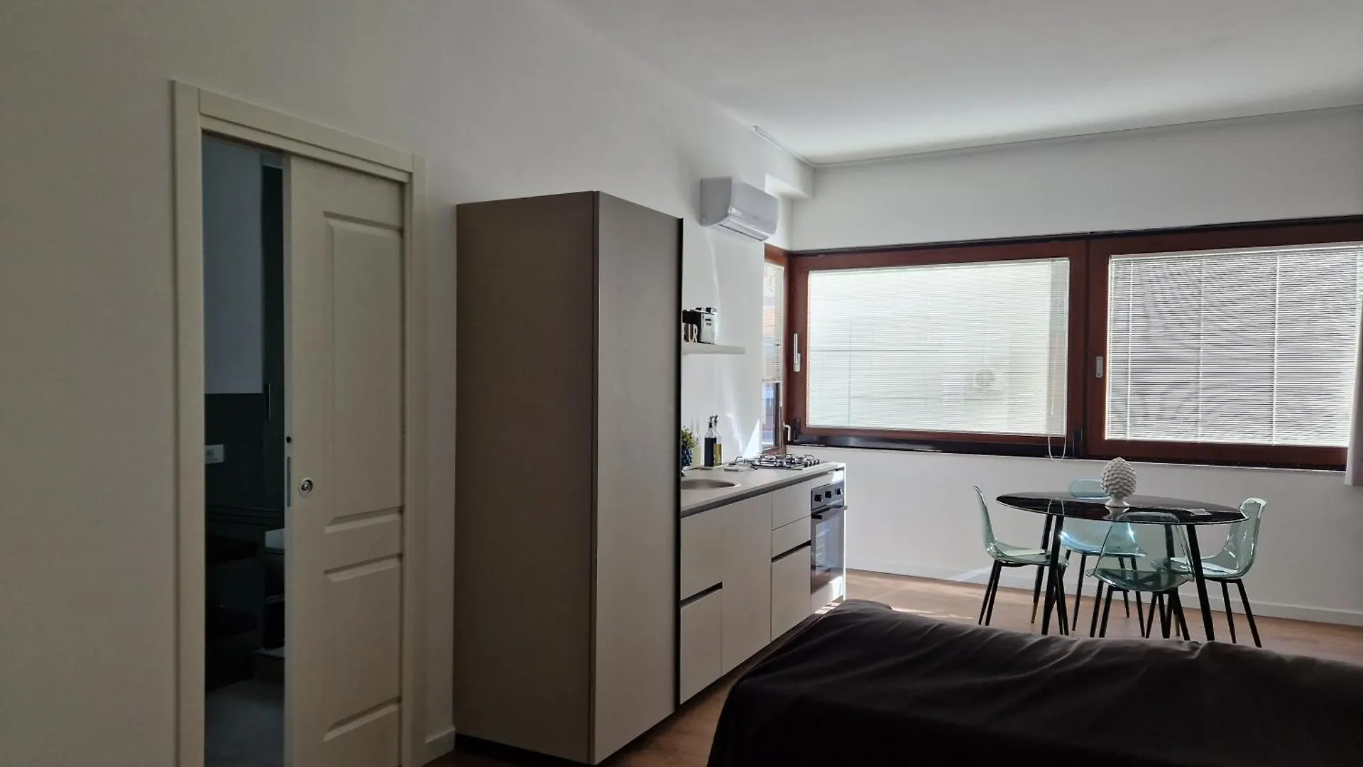 Spring Apartments Palermo 0*,  Italy