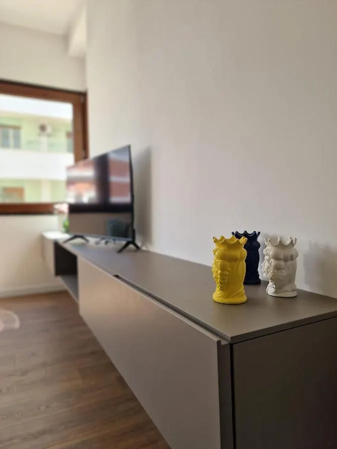 Spring Apartments Палермо 0*,  Италия
